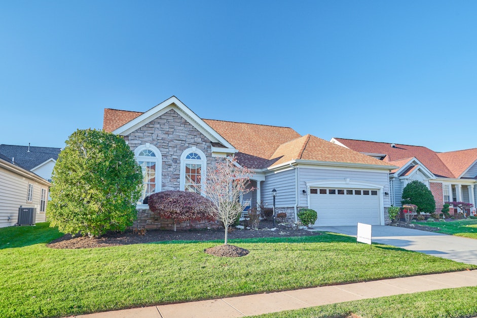 6028 Gallant Fox Ct, Gainesville, VA 20155, Presented by Natalie McArtor, Samson Properties